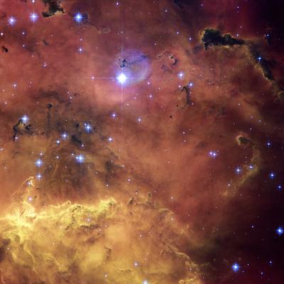 Hubble Snaps Sharp Image Of Cosmic Concoction